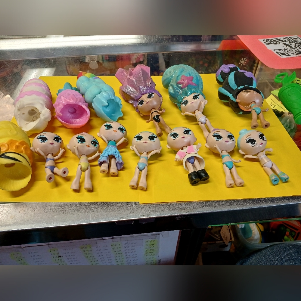 Blume dolls